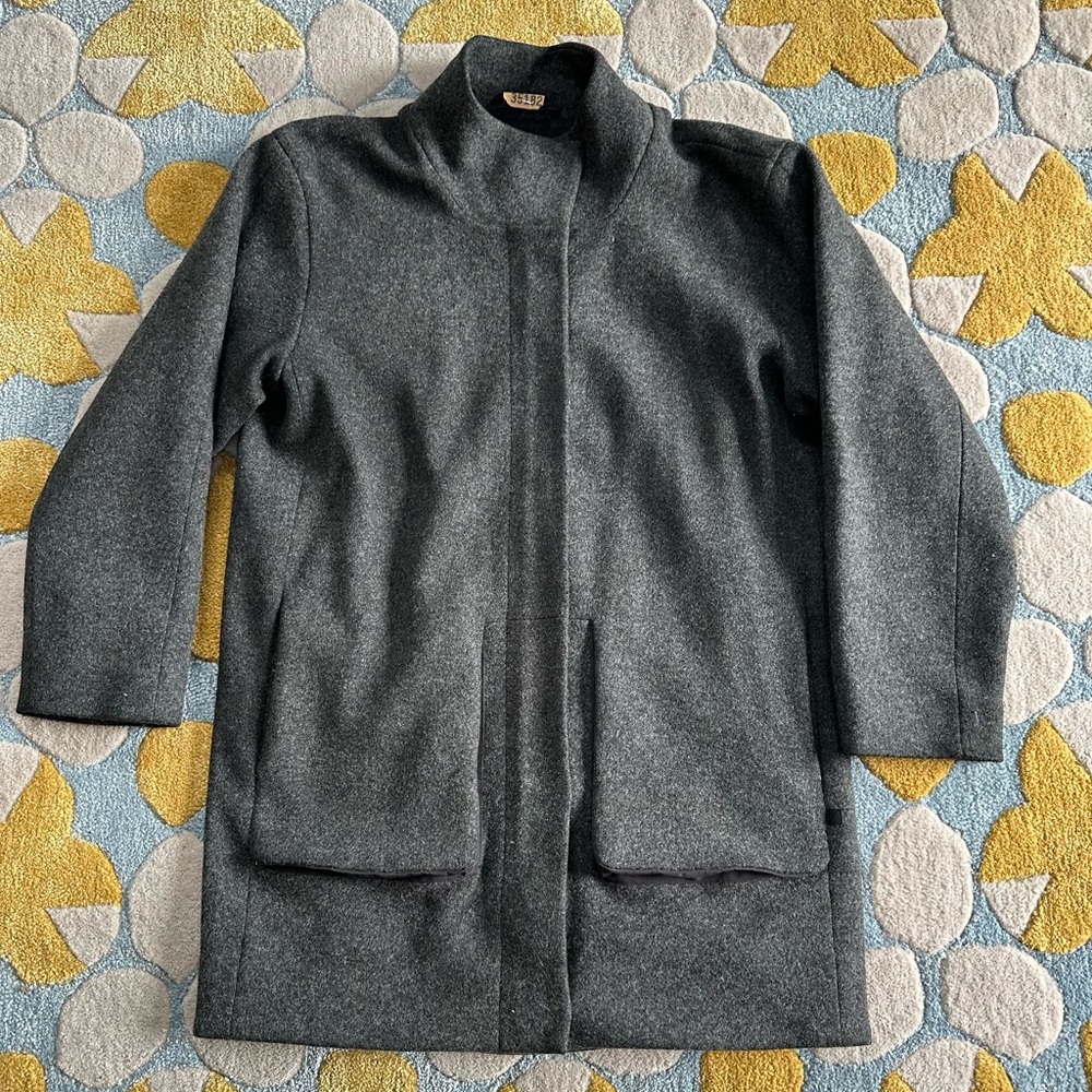 Lululemon Athletica Charcoal Wool Rain Coat